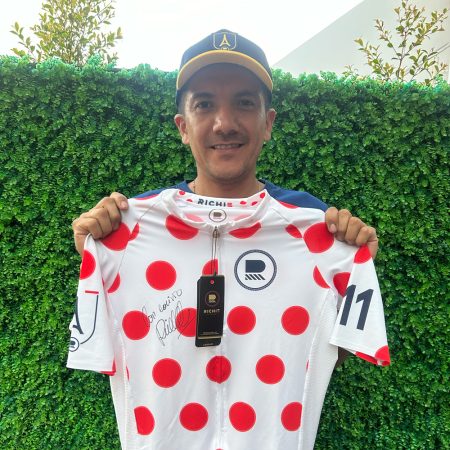 Jersey firmado por Richard Carapaz